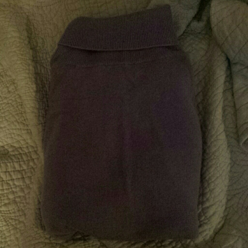 100% Cashmere sweater, super soft and warm